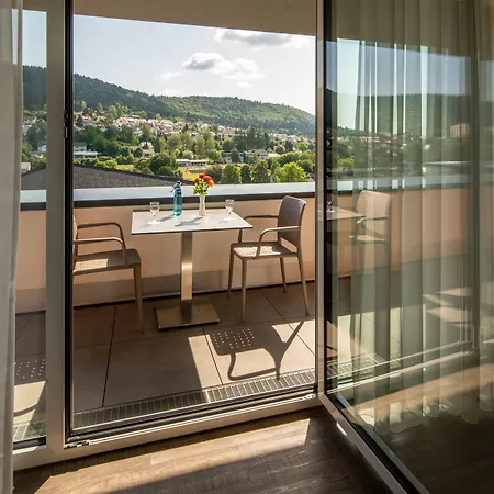 Schlossberg Hotel 2*