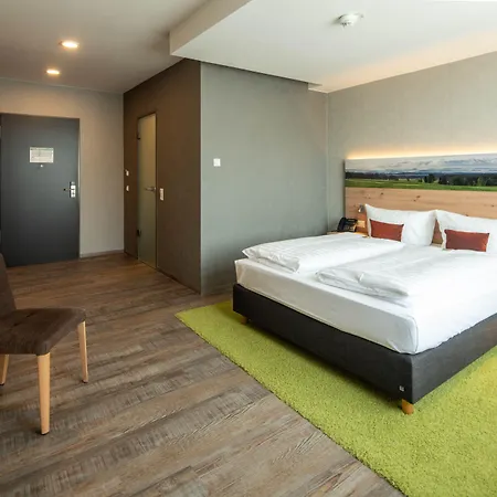 Schlossberg Hotel 2*